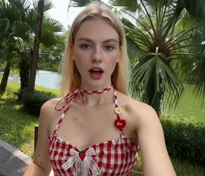 gallery-image-background-0